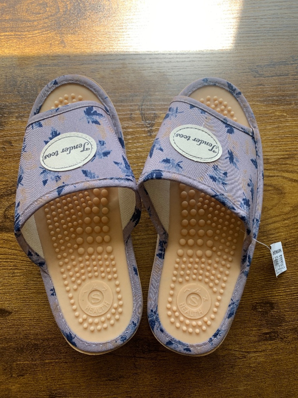 Slippers NWT